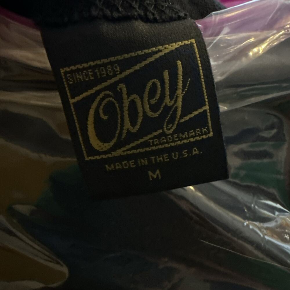 Vintage Obey Sweatshirt Mens Sz Med Black Made In USA The Giat Aztec Shepard 90s - Picture 8 of 8